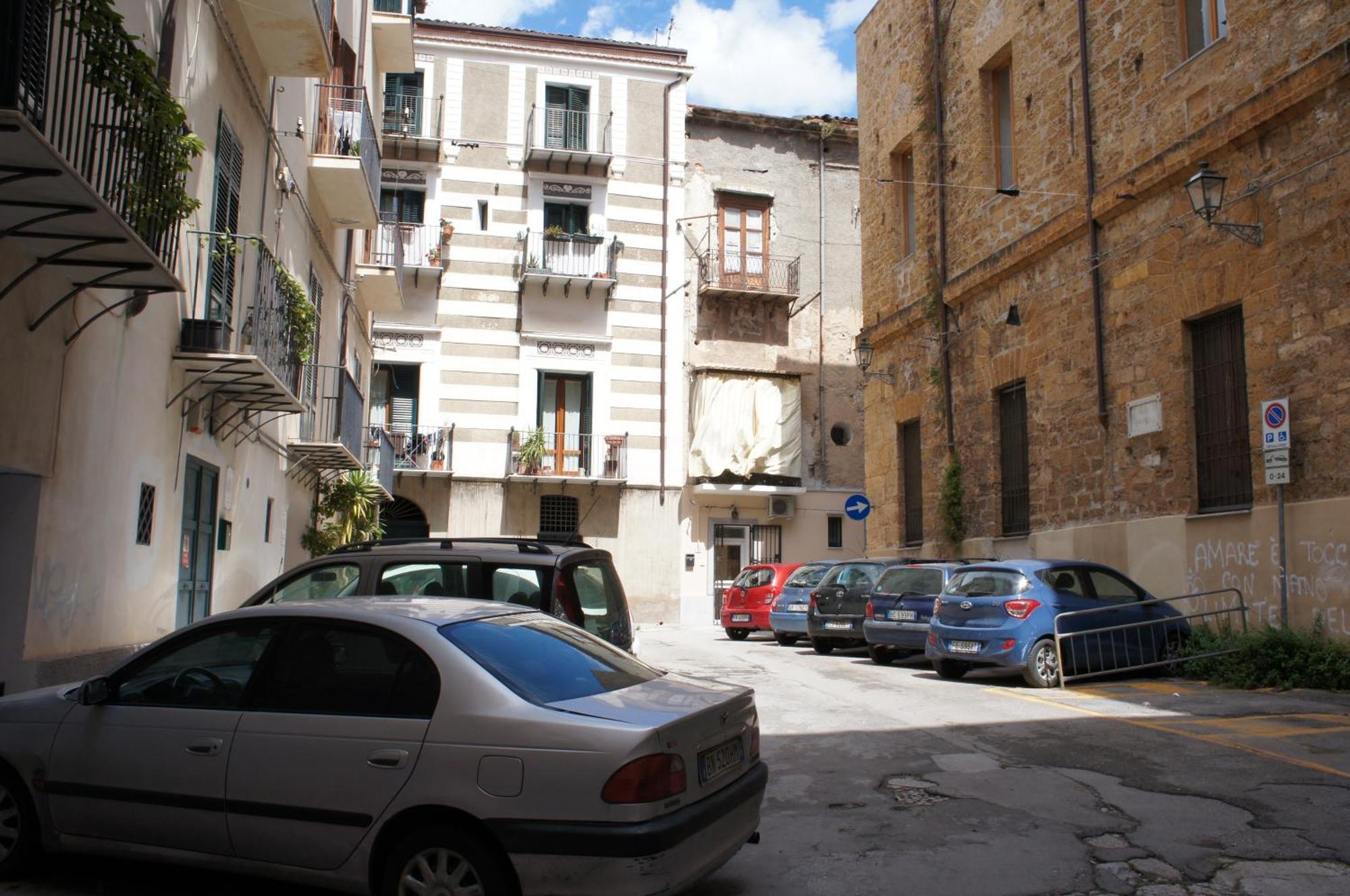 Cathedral Apartment Palermo Exterior foto